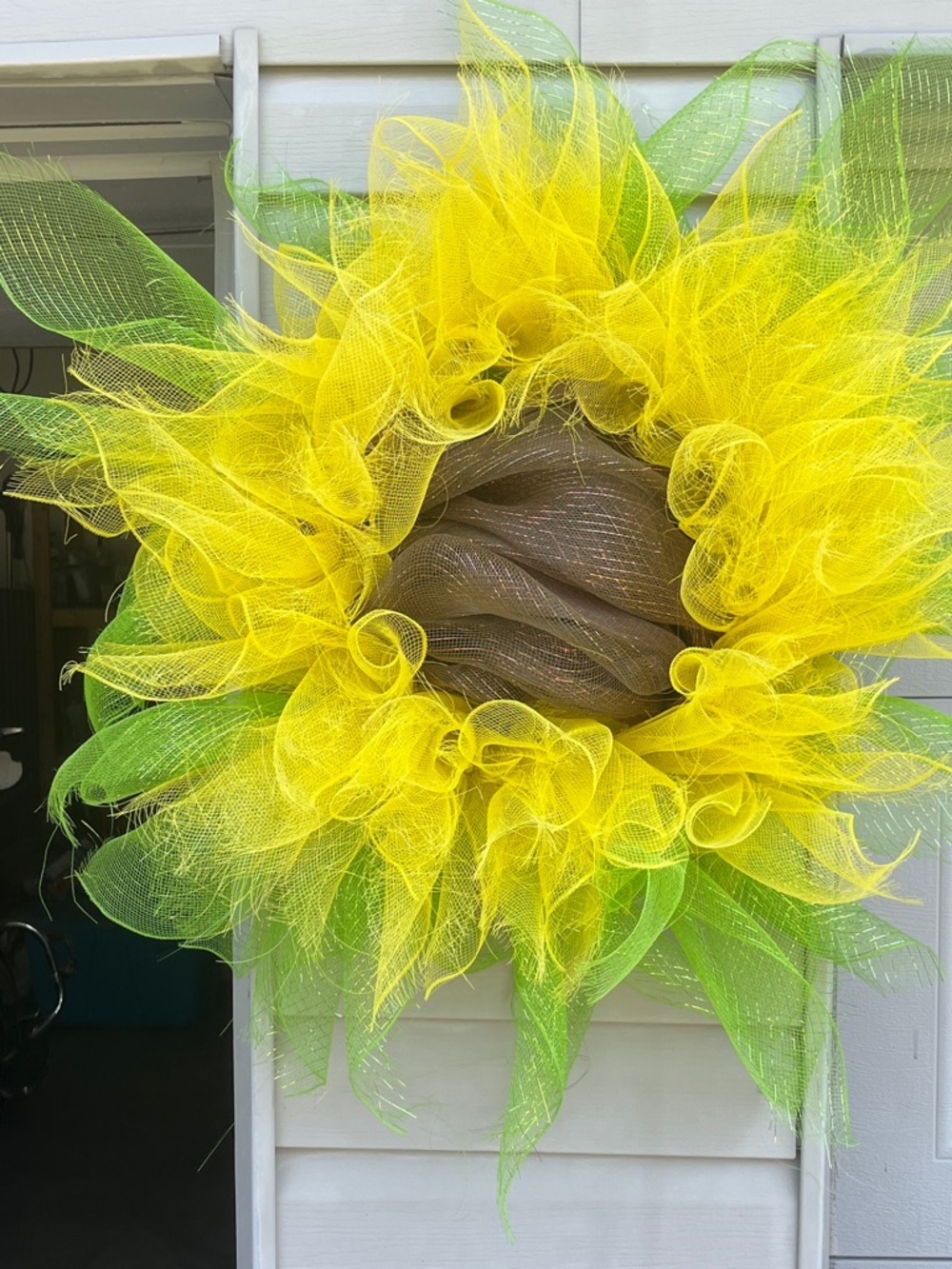 Sunflower Deco Mesh Wreath - Yellow & Green